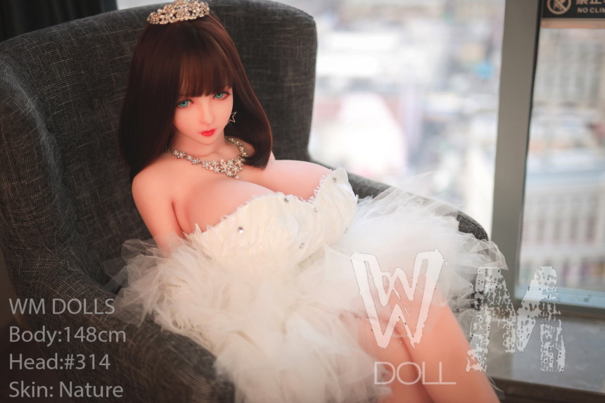 Ellie 148cm (4'10) K-Cup with head #314 WM Dolls