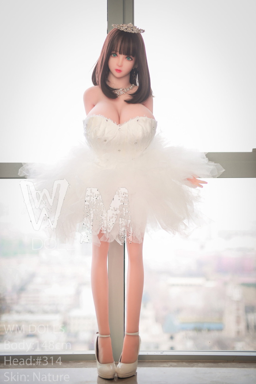 Ellie 148cm (4'10) K-Cup with head #314 WM Dolls