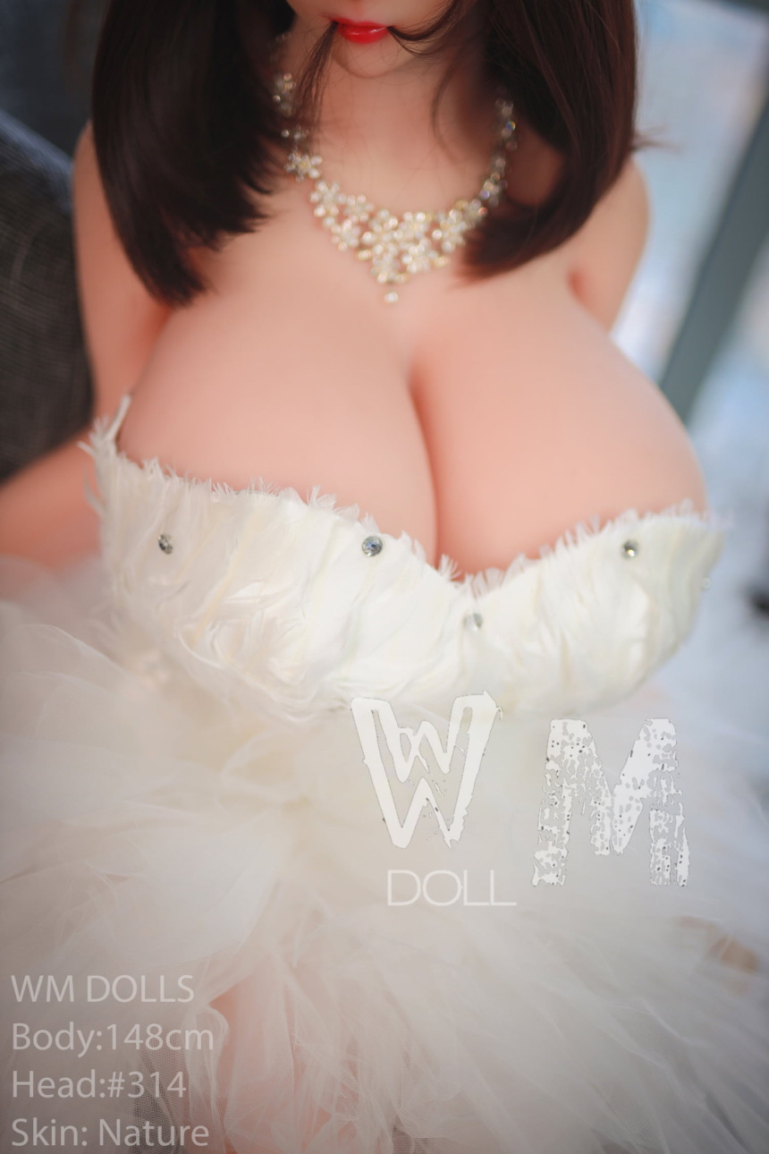 Ellie 148cm (4'10) K-Cup with head #314 WM Dolls