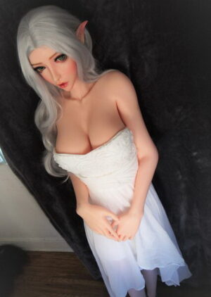 Suzuki Chiyo 165cm Elsa Babe Silcone Sex Doll