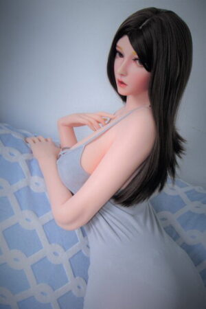 Yeo XiangLing 165cm Elsa Babe Silcone Sex Doll