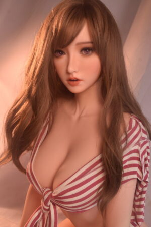 Yoshikawa Yu 165cm Elsa babe Silicone Sex Doll