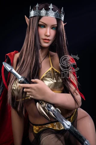 Luis 168cm F Cup #021 SE Doll poses with a sword, wearing a gold and black outfit, and a silver crown.