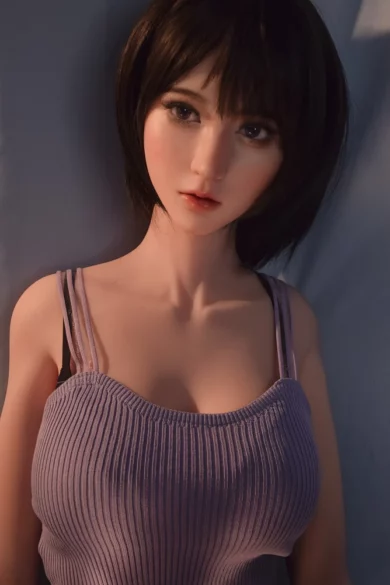 Hirosue Yuko 165cm ElsaBabe S Breasts sex doll with short dark hair in a ribbed, sleeveless purple top against plain background