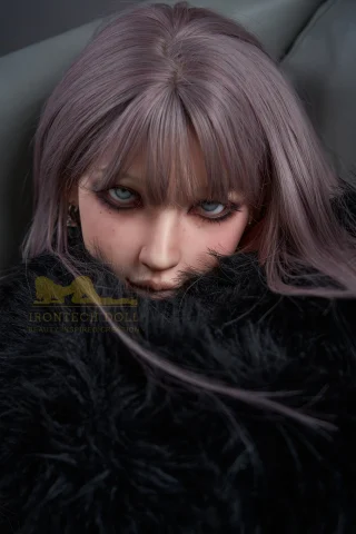 169cm Irontech Doll S9 features striking gray eyes and stylish lavender hair, wrapped in a cozy black fur.