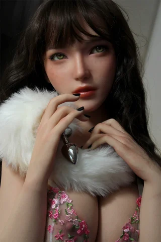 Realistic SES077 doll featuring a 161cm body, C-cup, and Head130SC with natural makeup and detailed outfit.